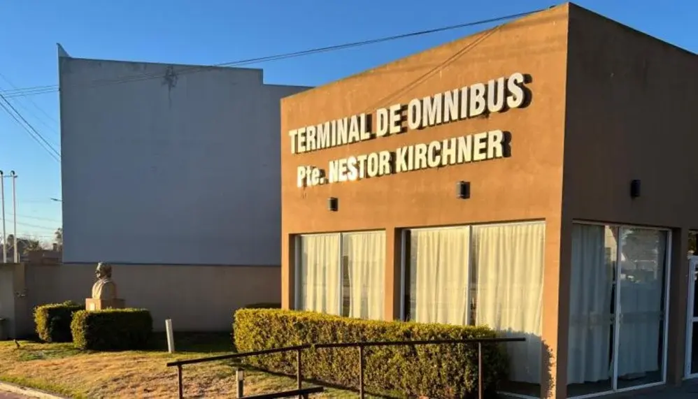 Cambian el nombre de la terminal por "Héroes de Malvinas"