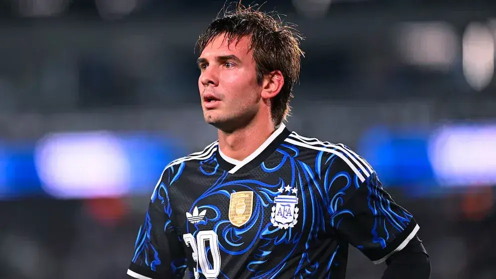 Franco Mastantuono marcó su primer gol con la selección argentina ante Burkina Faso (Créditos: Reuters/Rodrigo Valle)