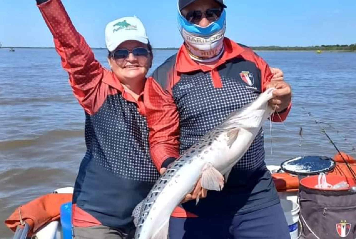 Josefina Aguirre, con un surubí de 90 centímetros de longitud, se convirtió en la campeona por pieza mayor.