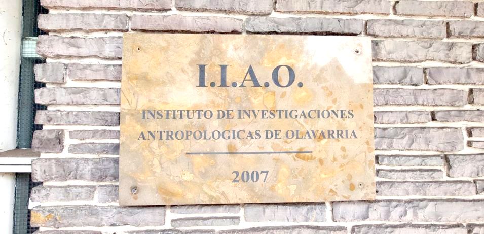 Conmemorativa. La placa en la entrada del museo