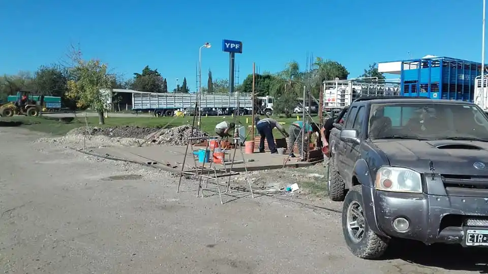Cavagna y Koch enfrentados por la construcción de un monumento a Eva Perón