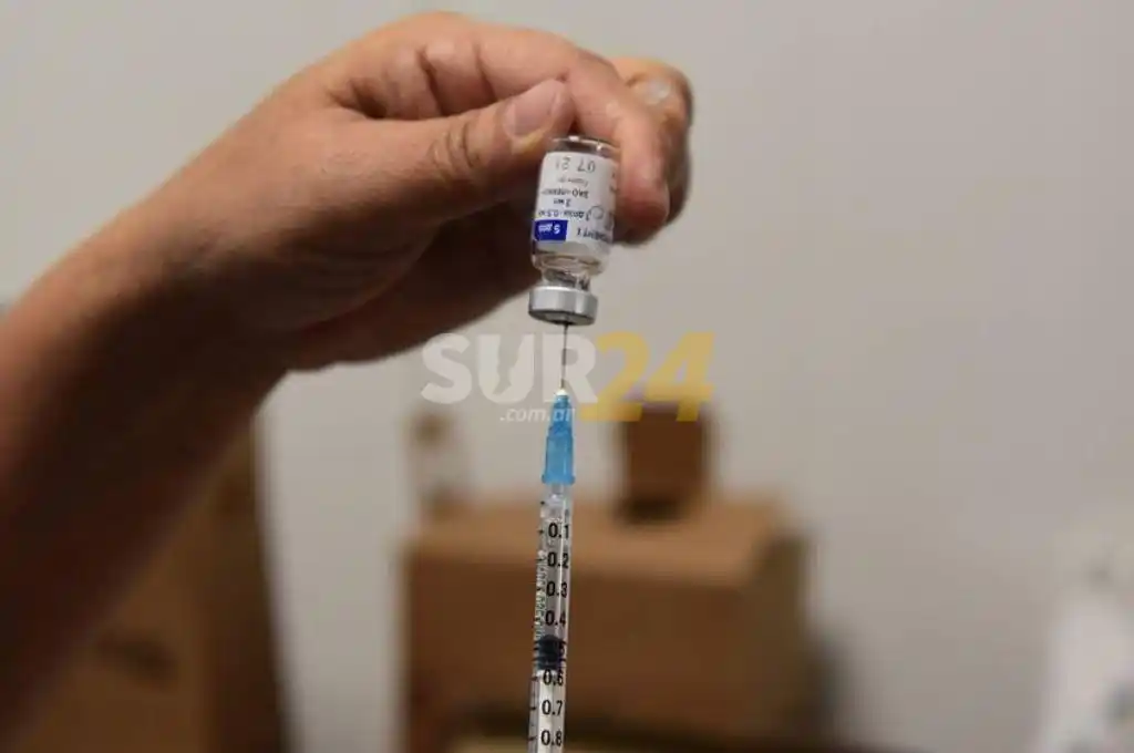 Investigan en Paraguay irregularidades en la vacunación de dirigentes políticos