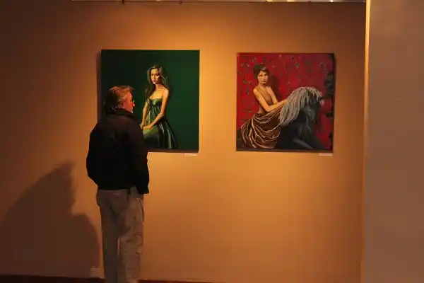 Gran exposición de los artistas de Gualeguaychú en la Gallery Night