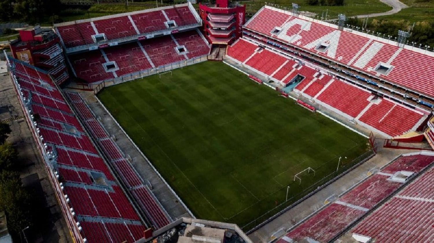 River finalmente jugará en cancha de Independiente y bajo protesta