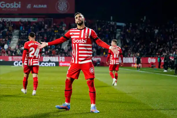 El festejo de Castellanos.