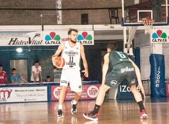 Estudiantes juega ante  Racing su último partido  de local en la fase regular