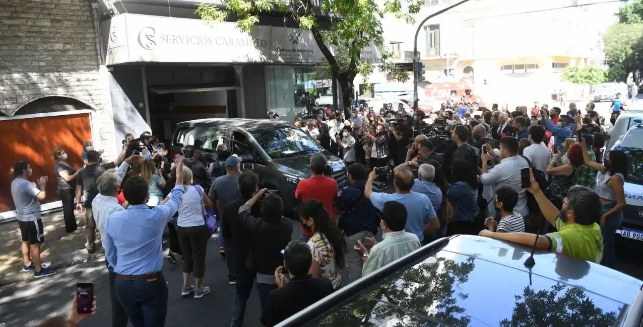 Familiares y amigos se acercaron a despedir a Gerardo Rozín