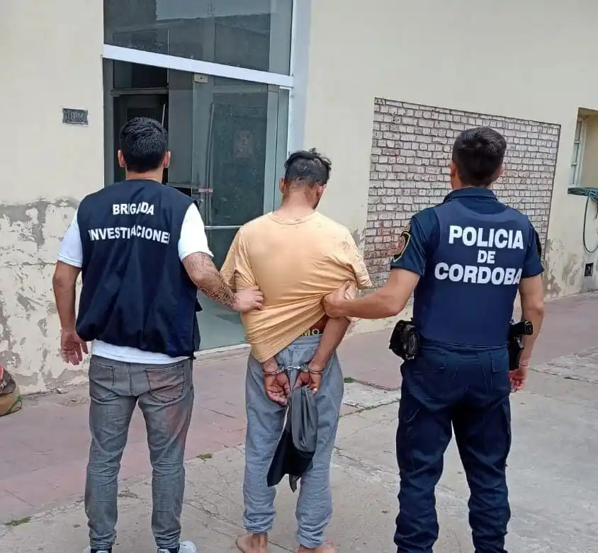 El detenido quedó a disposición de la fiscalía N°2 de turno.