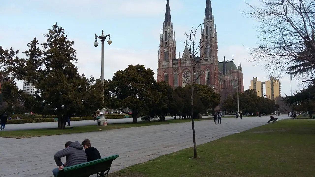 Importante corte de luz afecta a La Plata