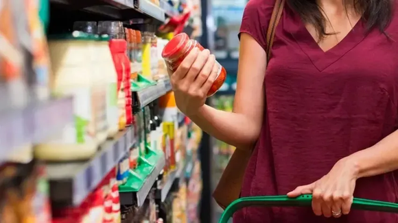Las ventas minoristas pymes cayeron 12,6% anual en marzo