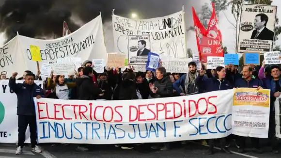 Despidos en la empresa Secco: después de la represión de la Federal, Provincia dictó la conciliación obligatoria