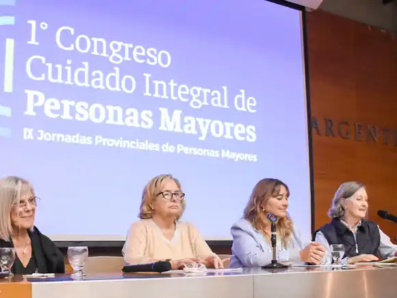 Primer congreso sobre cuidado integral de personas mayores