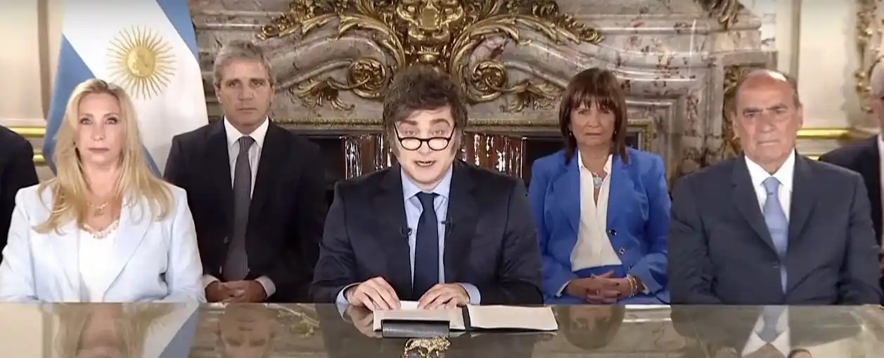 Javier Milei anunció que reducirá 90% los impuestos y que en 2025 el cepo “se terminará para siempre”