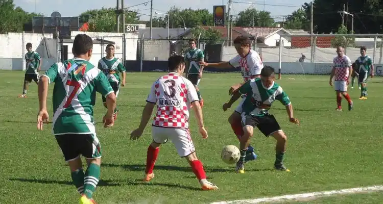 Banfield perdió como local  y definirá su futuro en Alsina