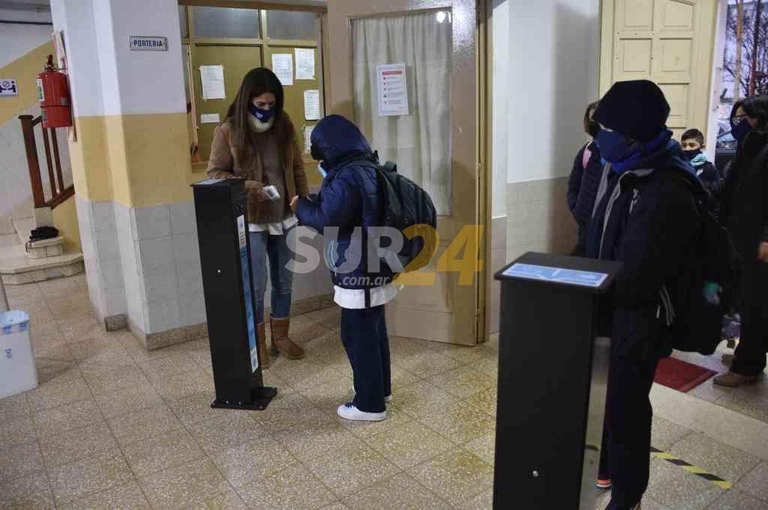 Educación pos pandemia: no solo construirán escuelas, también jardines del “futuro”