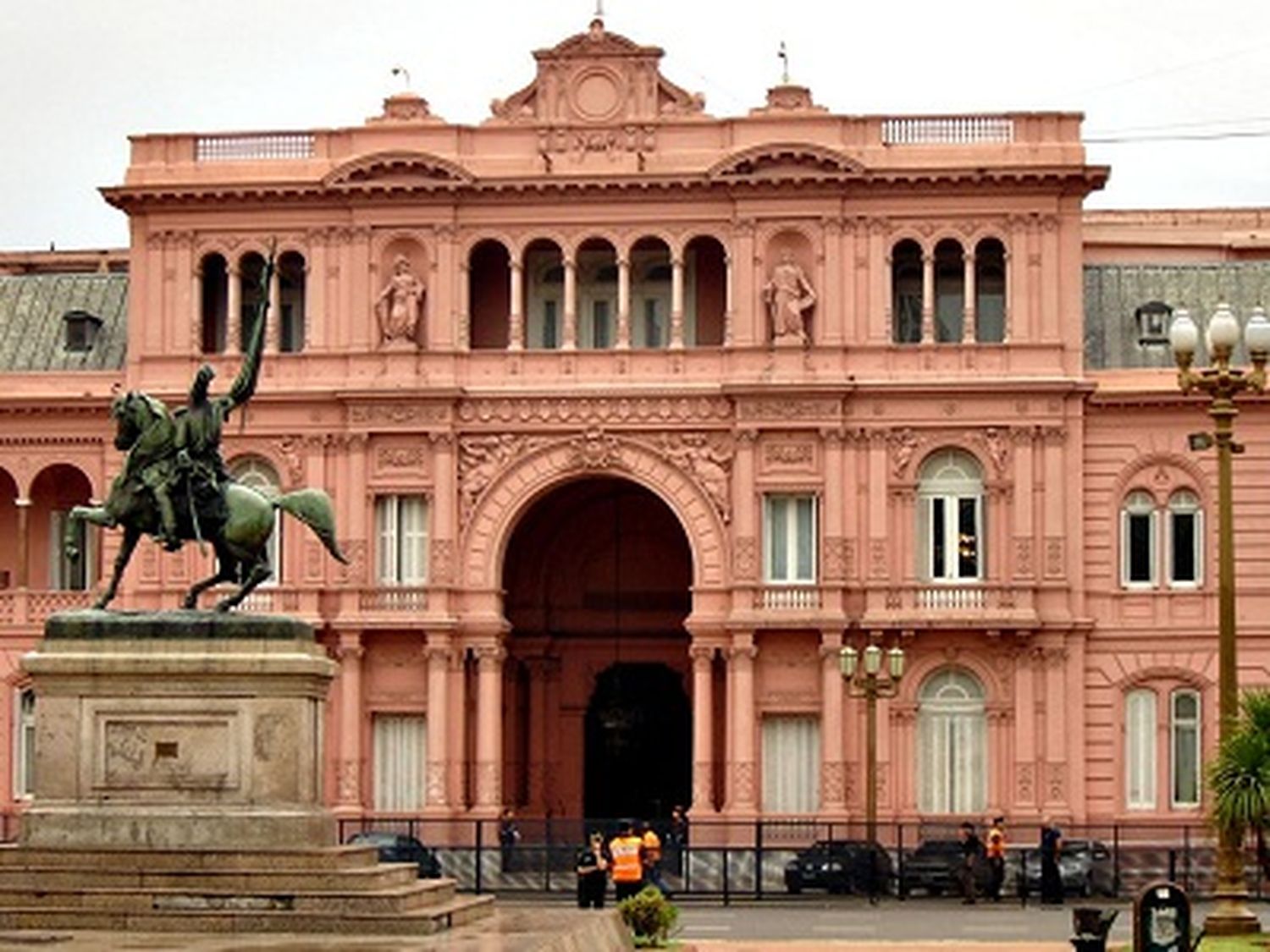 PASO 2023: amenaza de bomba en la Casa Rosada