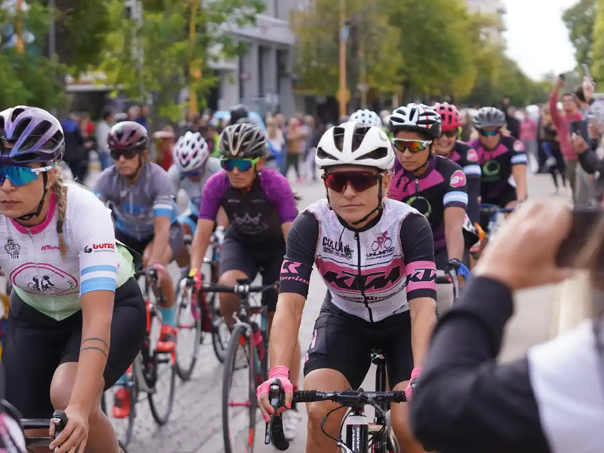 Se corrió la primera etapa de la Doble