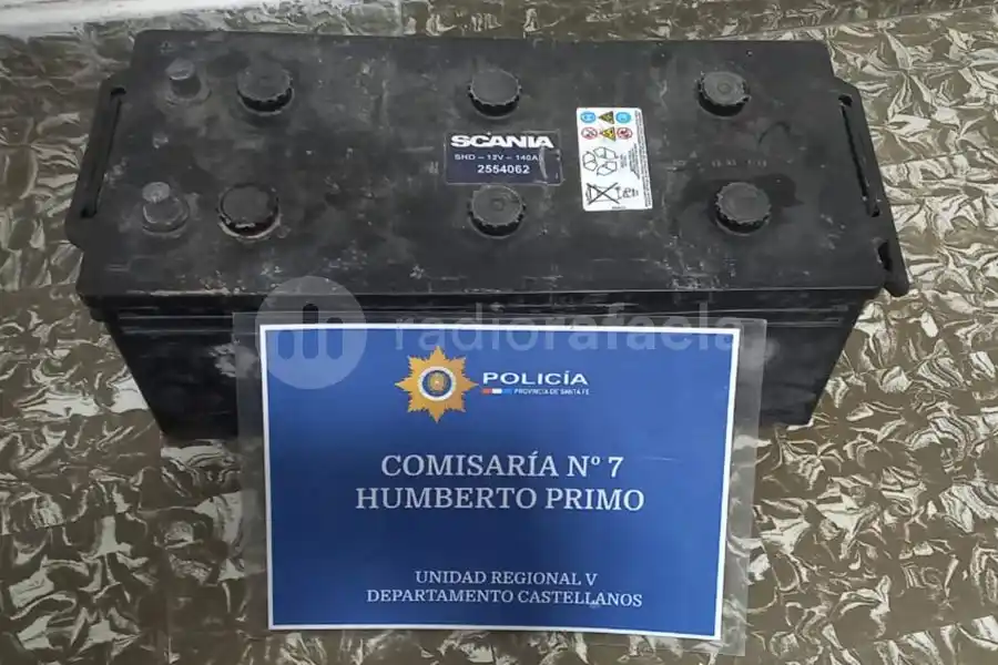 Vieron gente extraña en un predio de Humberto y encontraron una batería sospechosa