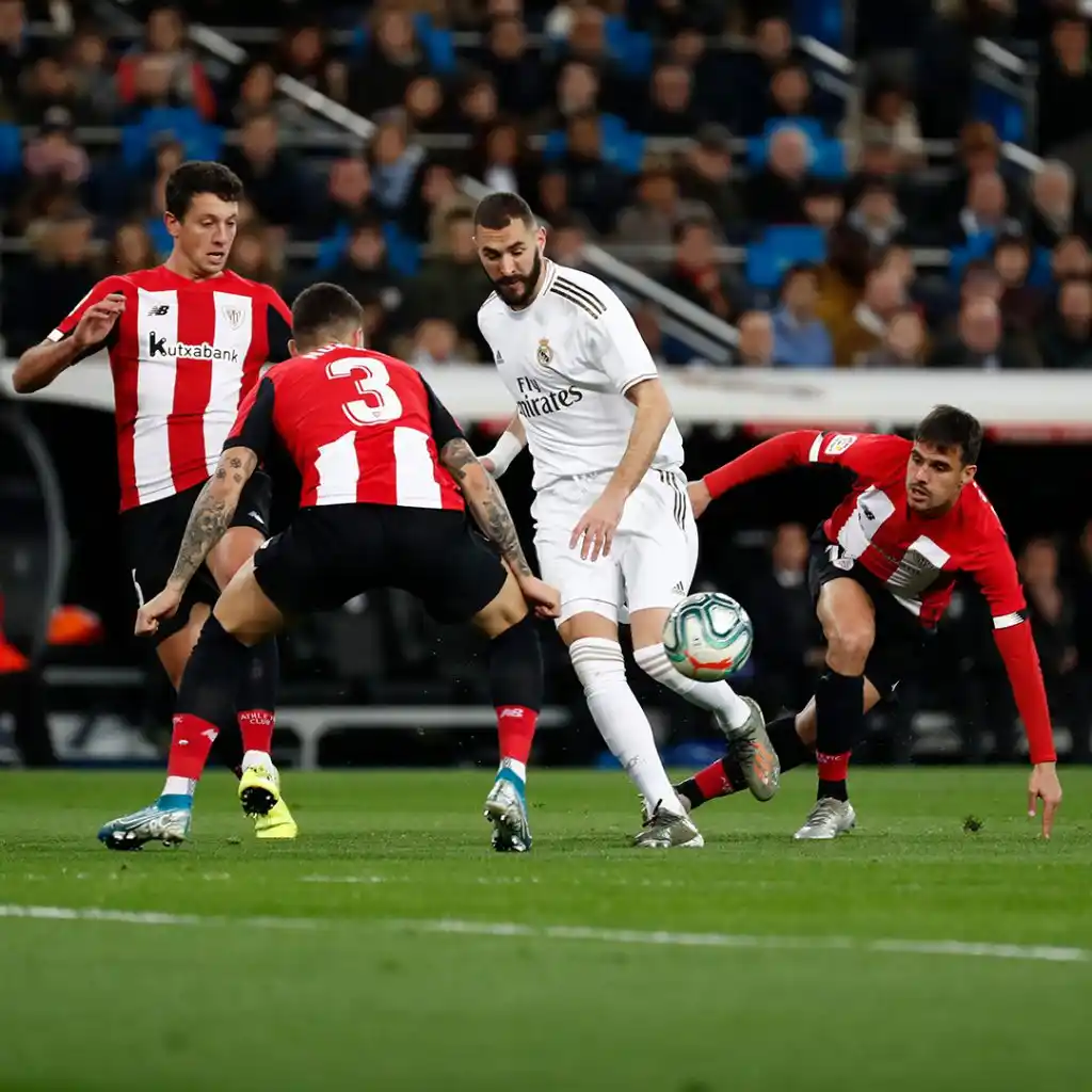 Real Madrid igualó y no pudo volver a la punta