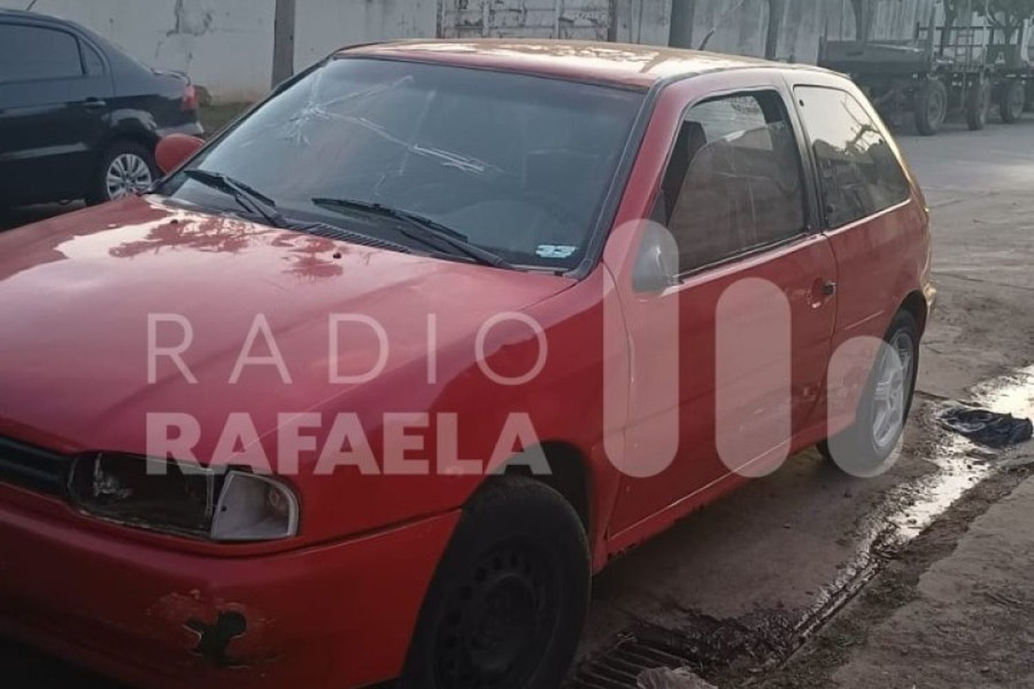 Grave episodio en la ciudad: una pareja que iba en auto le disparó a varios ciclistas en pleno barrio Barranquitas