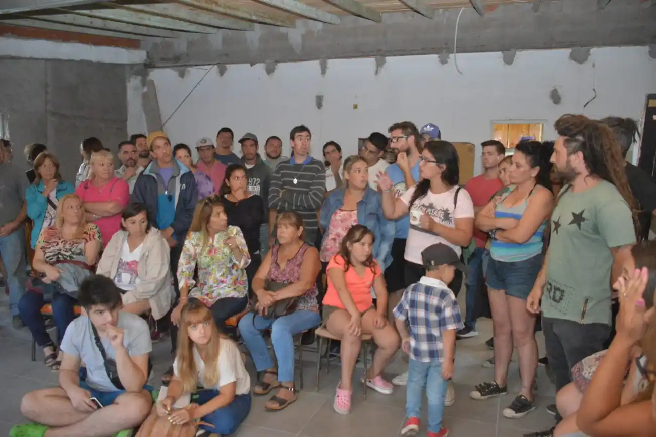 Los vecinos exigirán al Municipio una solución para evitar el cierre del Limache