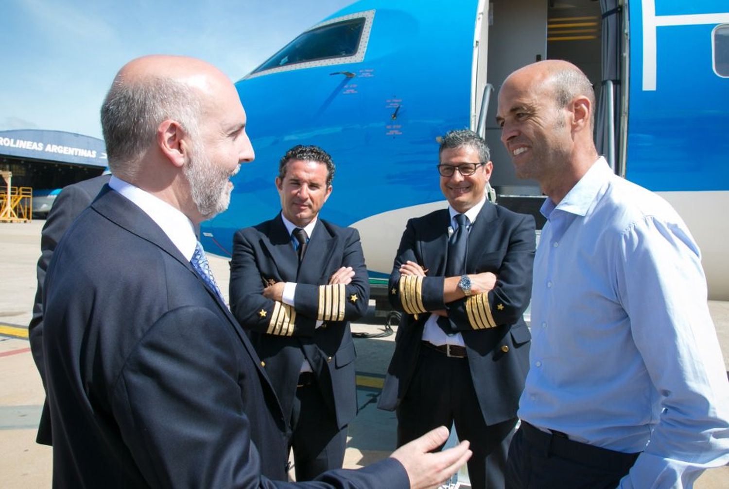 Presentaron el servicio aéreo que unirá Mar del Plata, Santa Fe y Rosario