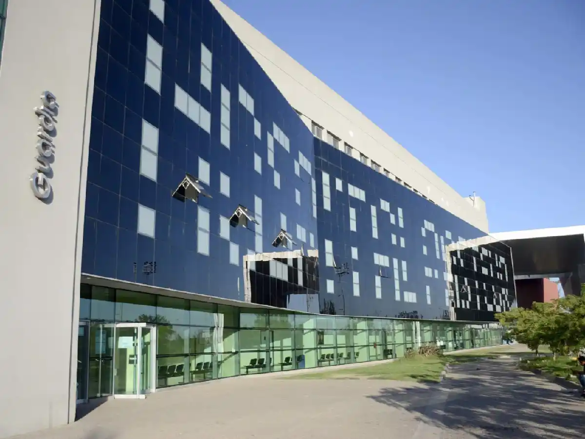 Murió un niño de 2 años por  una golpiza en Villa María y detienen a la madre y su pareja