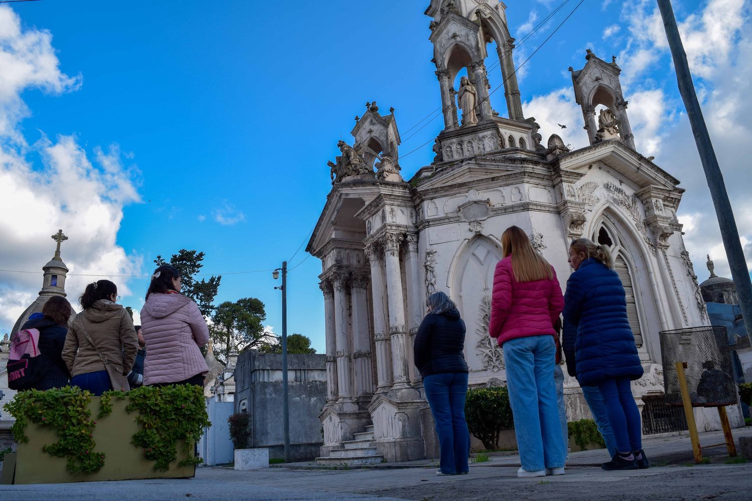 Realizaron un Recorrido Arquitectónico y Cultural