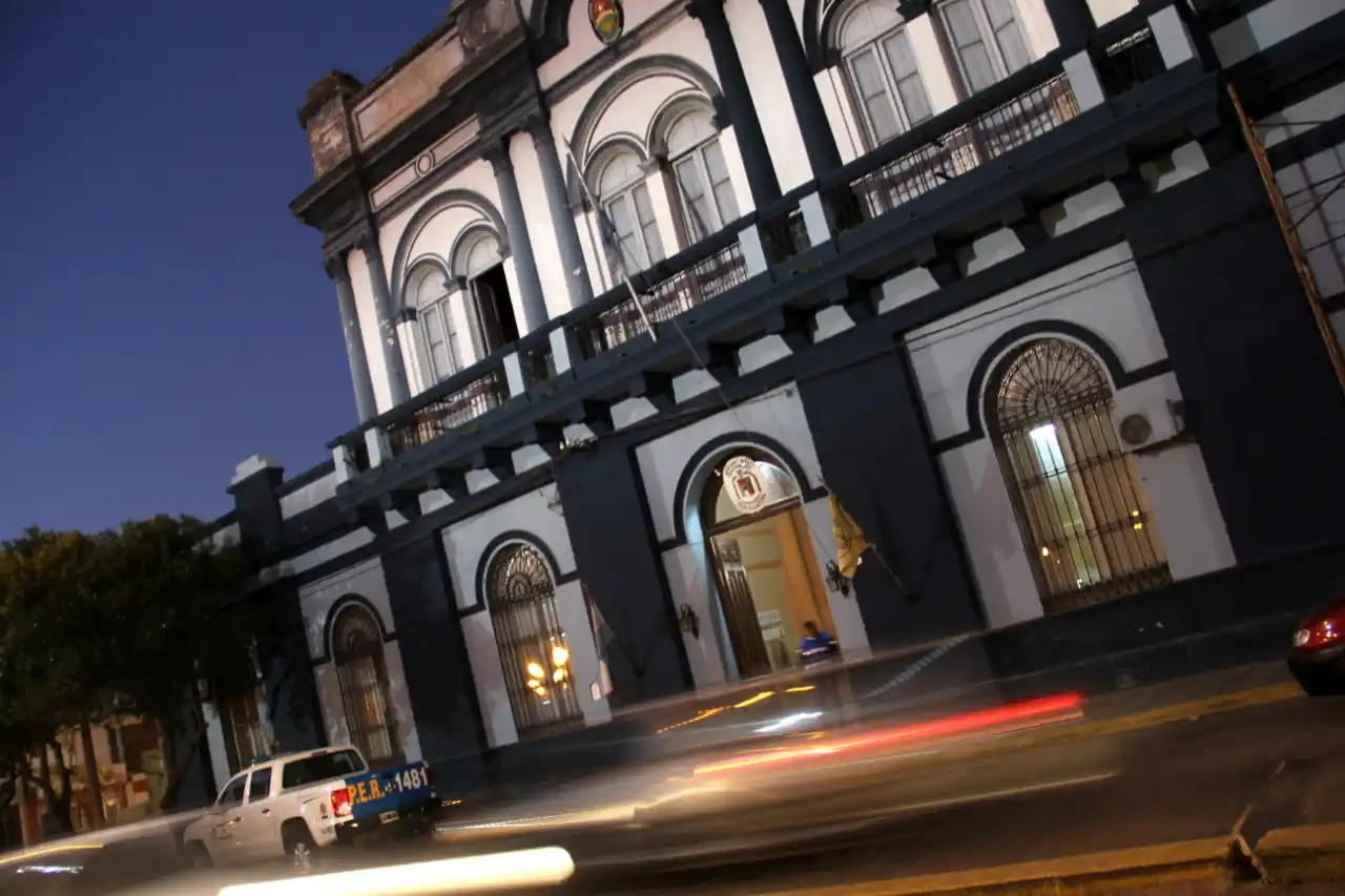 Fiestas clandestinas: imputaron 44 personas y secuestraron 26 autos y 4 motos