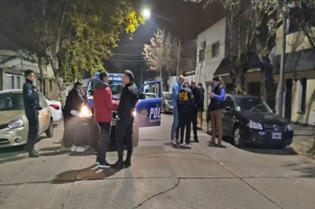 Rosario: un agente de la Federal hirió de gravedad a un delincuente que intentó robarle