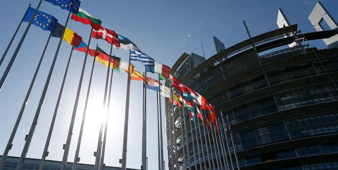 El Parlamento Europeo sigue siendo el actor más complejo del acuerdo. Crédito: REUTERS/Vincent Kessler