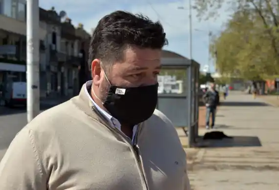 El gastronómico Cabrera cuestionó la crisis y señaló que "un poco hay que arriesgarse y tener esperanza"