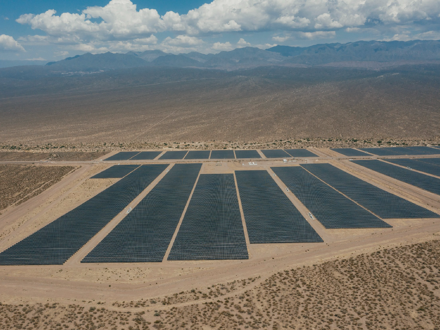 YPF ya construye un nuevo parque solar en San Juan, con una inversión de US$ 93 millones