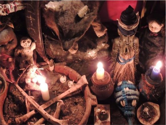 Adolescente es abusada sexualmente durante ritual de palería en Pinto Salinas