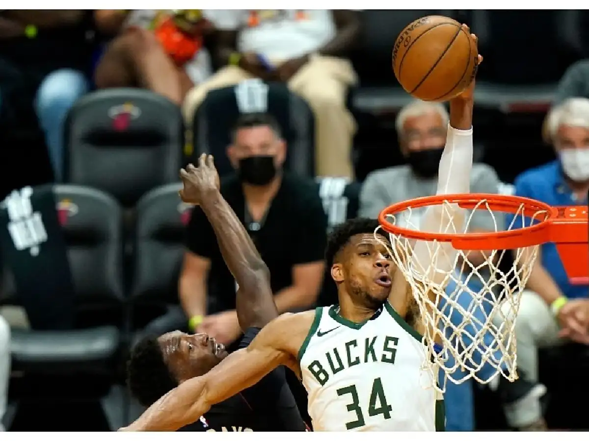 Los Bucks eliminan a Miami Heat 