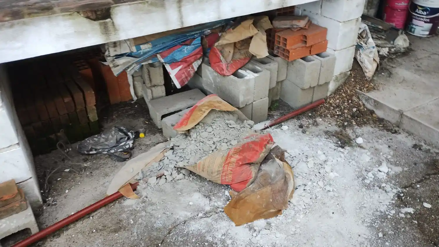 Hecho vandálico en el frontón
del Club Pelota Gualeguay