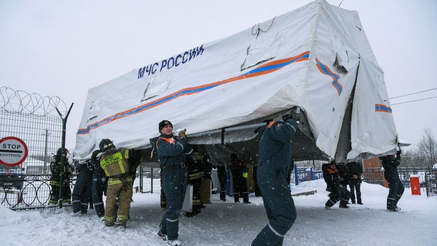 Asciende a 52 el número de trabajadores muertos en la mina de Rusia