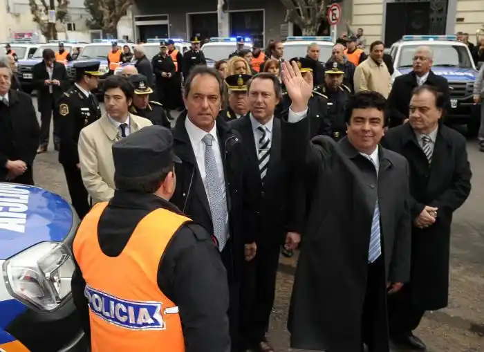 Scioli inauguró centro de monitoreo y egreso de policía Local en La Matanza