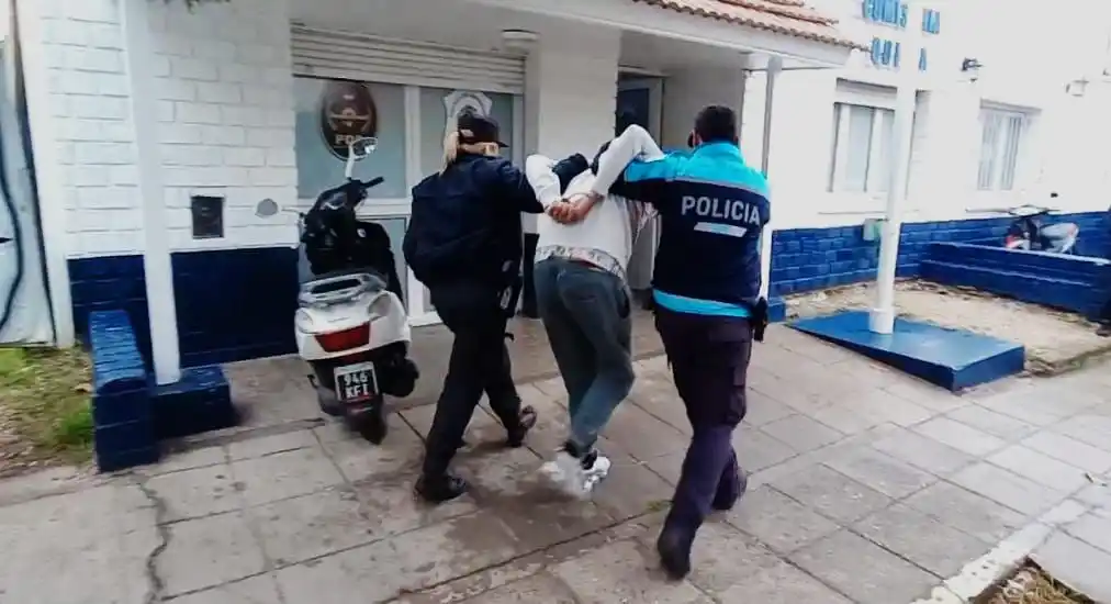 El sujeto fue interceptado durante un operativo de control vehicular.