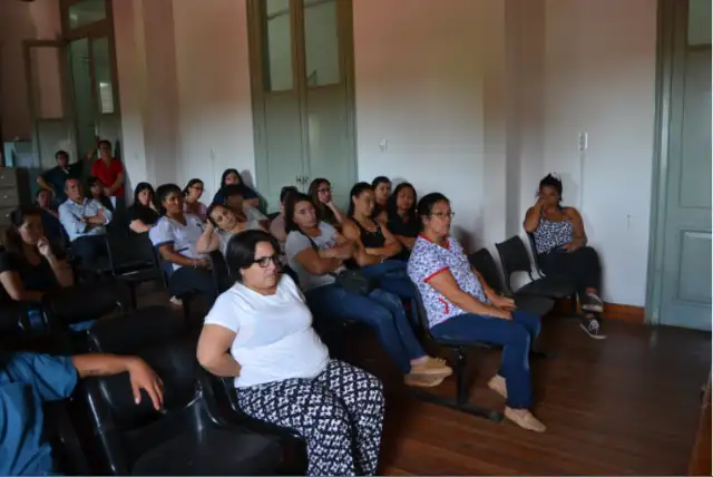 ATE realizó una Asamblea en el Hospital en reclamo de falta de pago y condiciones laborales