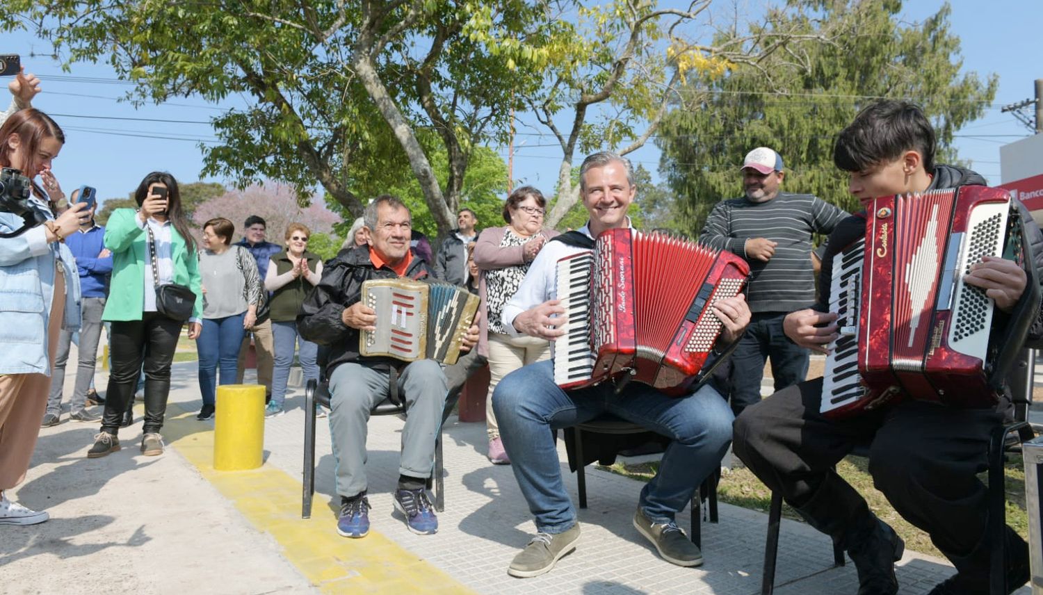 Bahl recorre la provincia:  “Les pido que confíen”