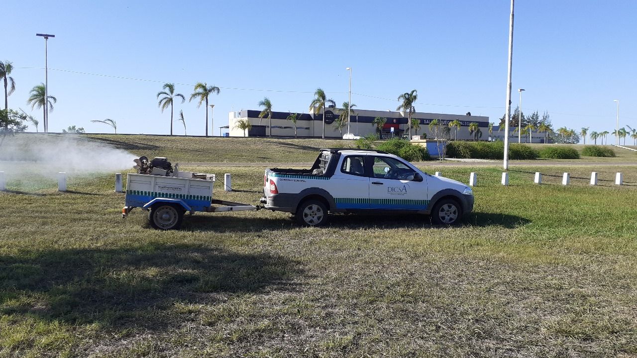 El municipio realiza trabajos de fumigación
