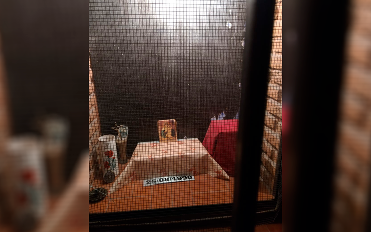 Rompieron la virgen de Bonorino 50 y desparramaron los pedazos en el barrio