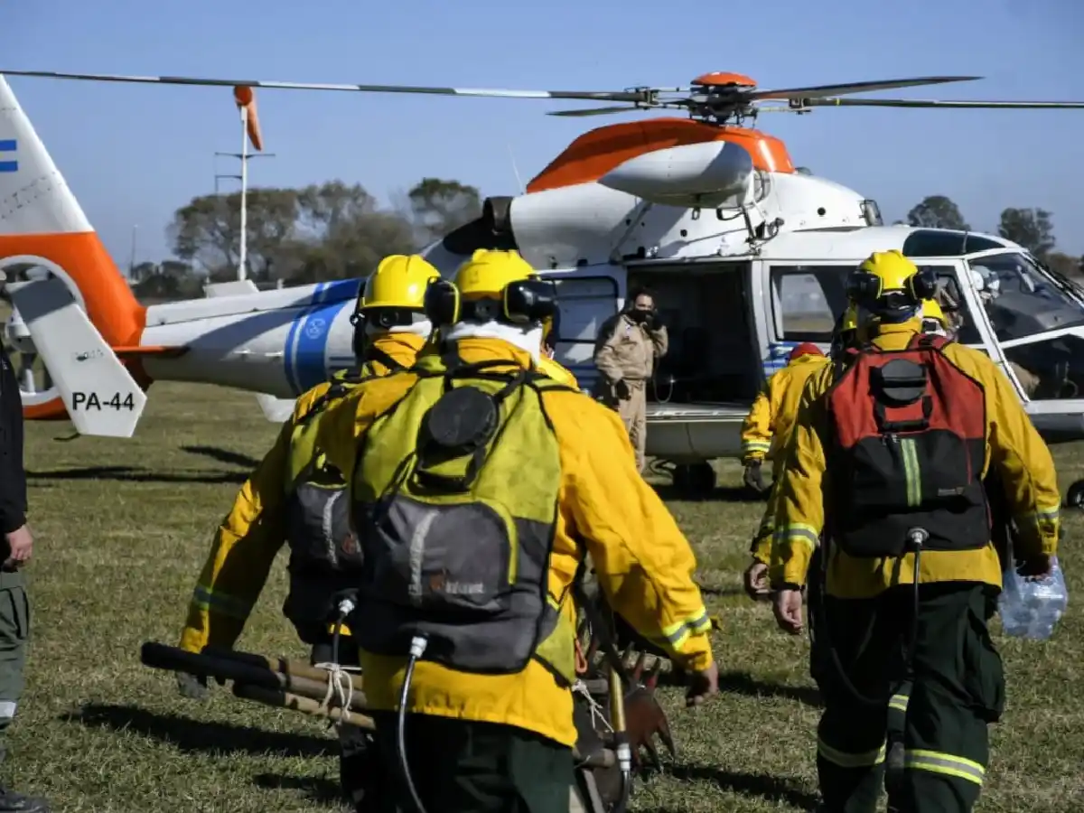 Acuerdan convenio colectivo para brigadistas de Parques Nacionales y Servicio de Manejo del Fuego