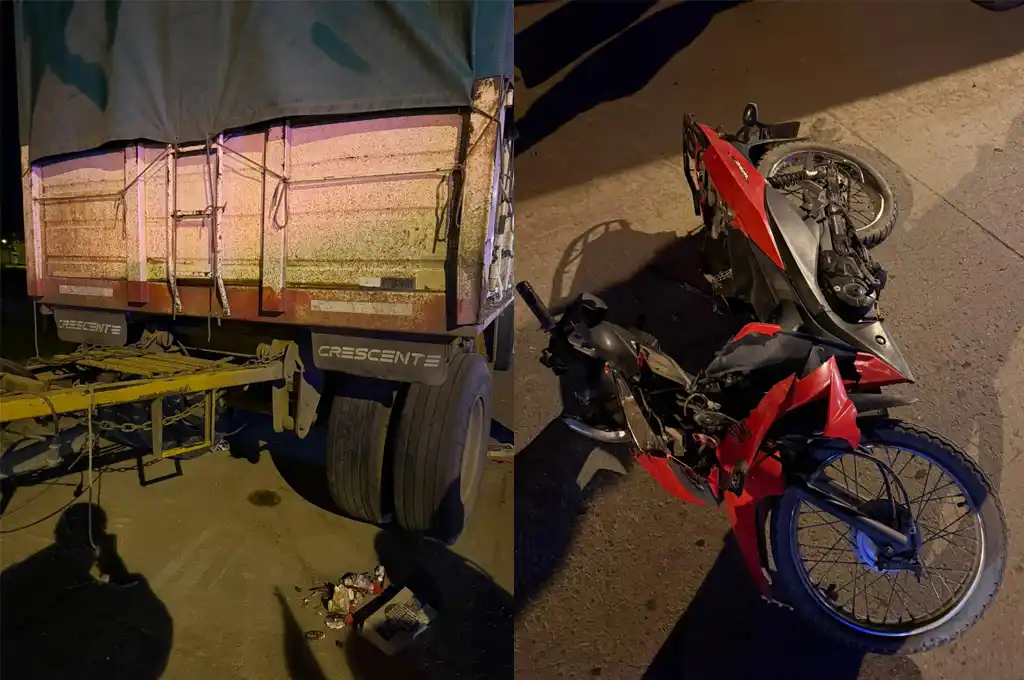 Chocó contra un acoplado estacionado en plena madrugada y la moto quedó atascada