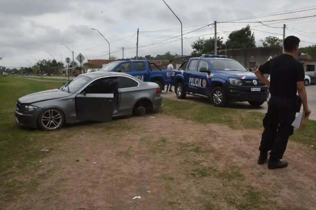 Santa Fe: apareció el auto deportivo de Brian Fernández abandonado y vandalizado en el norte de la ciudad