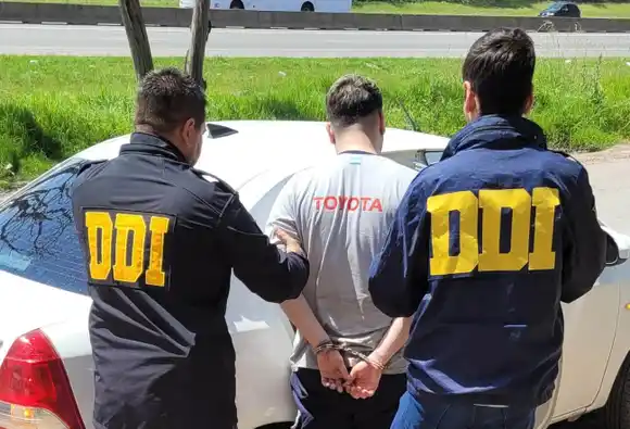 Nuevo escándalo judicial para el hijo del intendente de Baradero: ahora quedó detenido por el robo de una camioneta