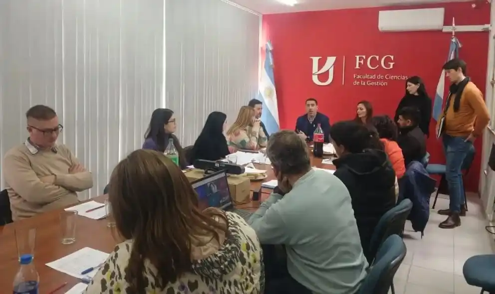 La Facultad de Ciencias de la Gestión de UADER lanza su primer Preingreso Universitario