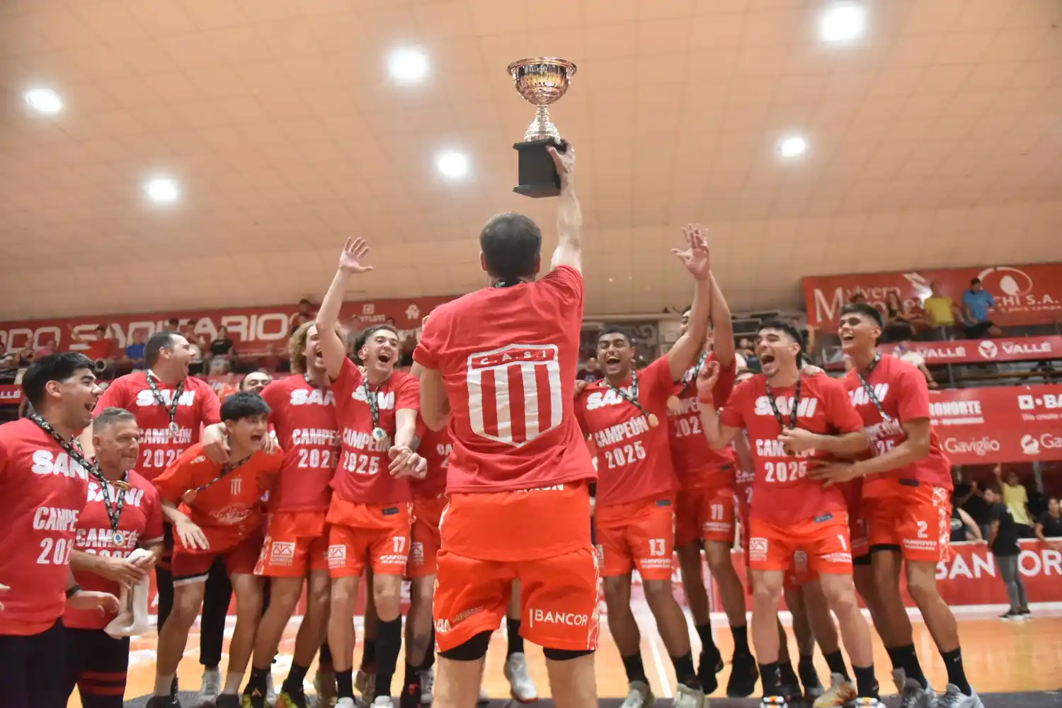 San Isidro es el campeón del Torneo Apertura.