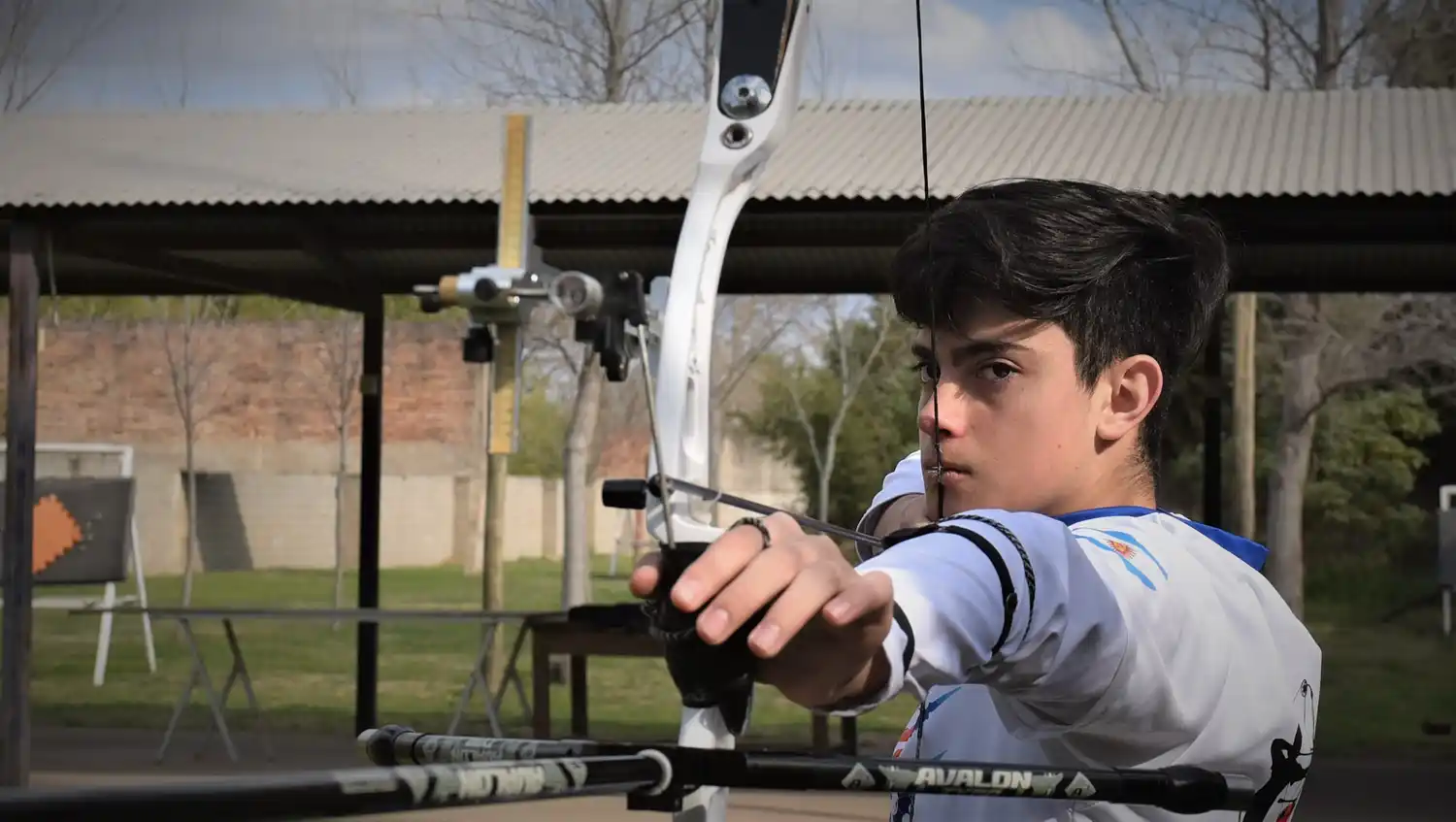 El arquero Leo Ezequiel Vivas